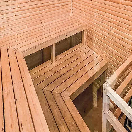 Stunning In Edland With Sauna 펜션 *